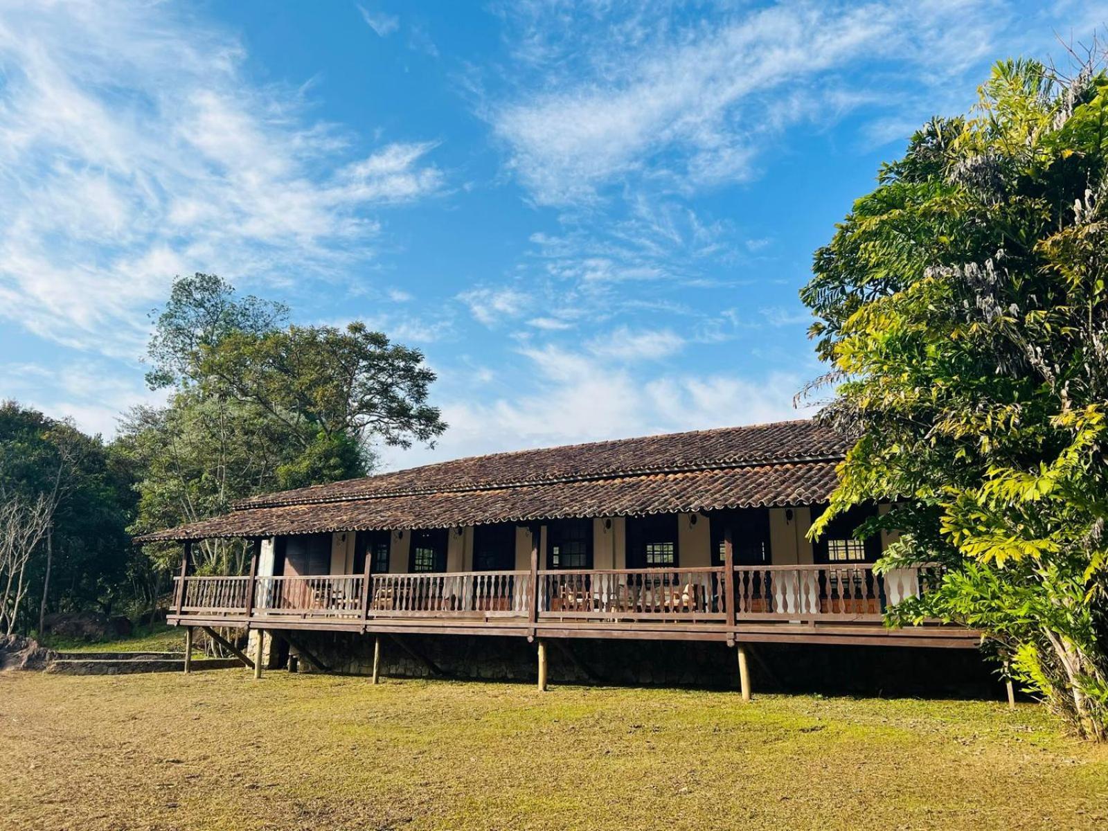 Pousada Candonga Da Serra Tiradentes Luaran gambar